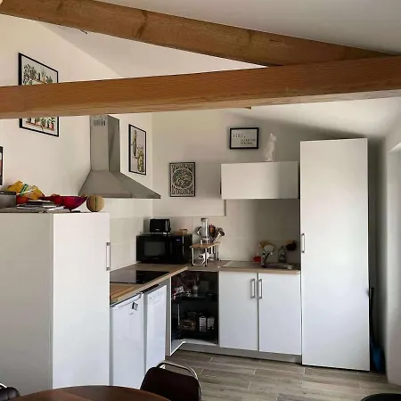 بيت للعطل Petite Maison Calme Au Coeur De L'ile *