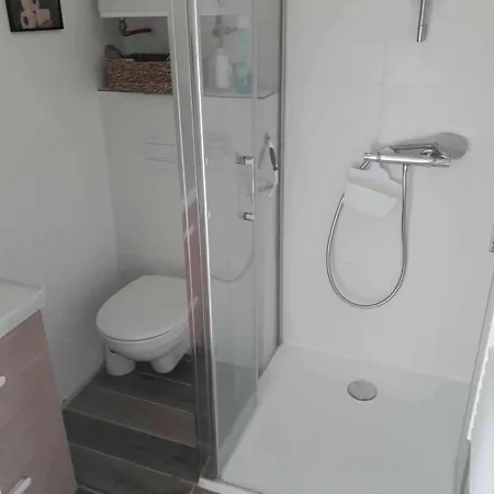 Petite Maison Calme Au Coeur De L'ile *