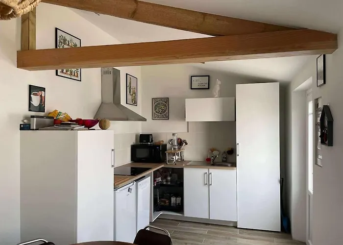 Feriehus Petite Maison Calme Au Coeur De L'ile *