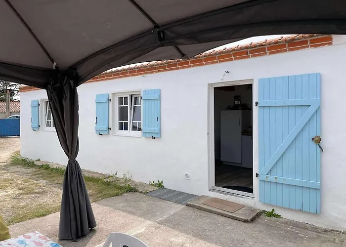 Feriehus Petite Maison Calme Au Coeur De L'ile L'Epine (Vendee)